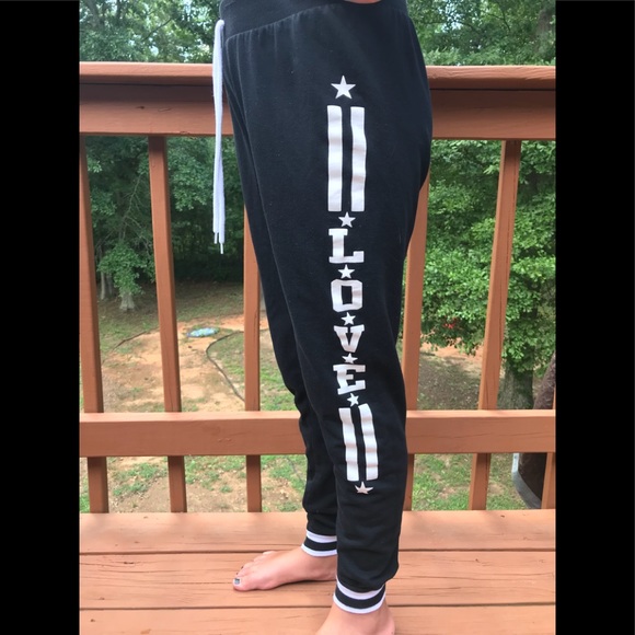 Bobbie Brooks super comfy LOVE joggers ❤️❤️ - Picture 7 of 7